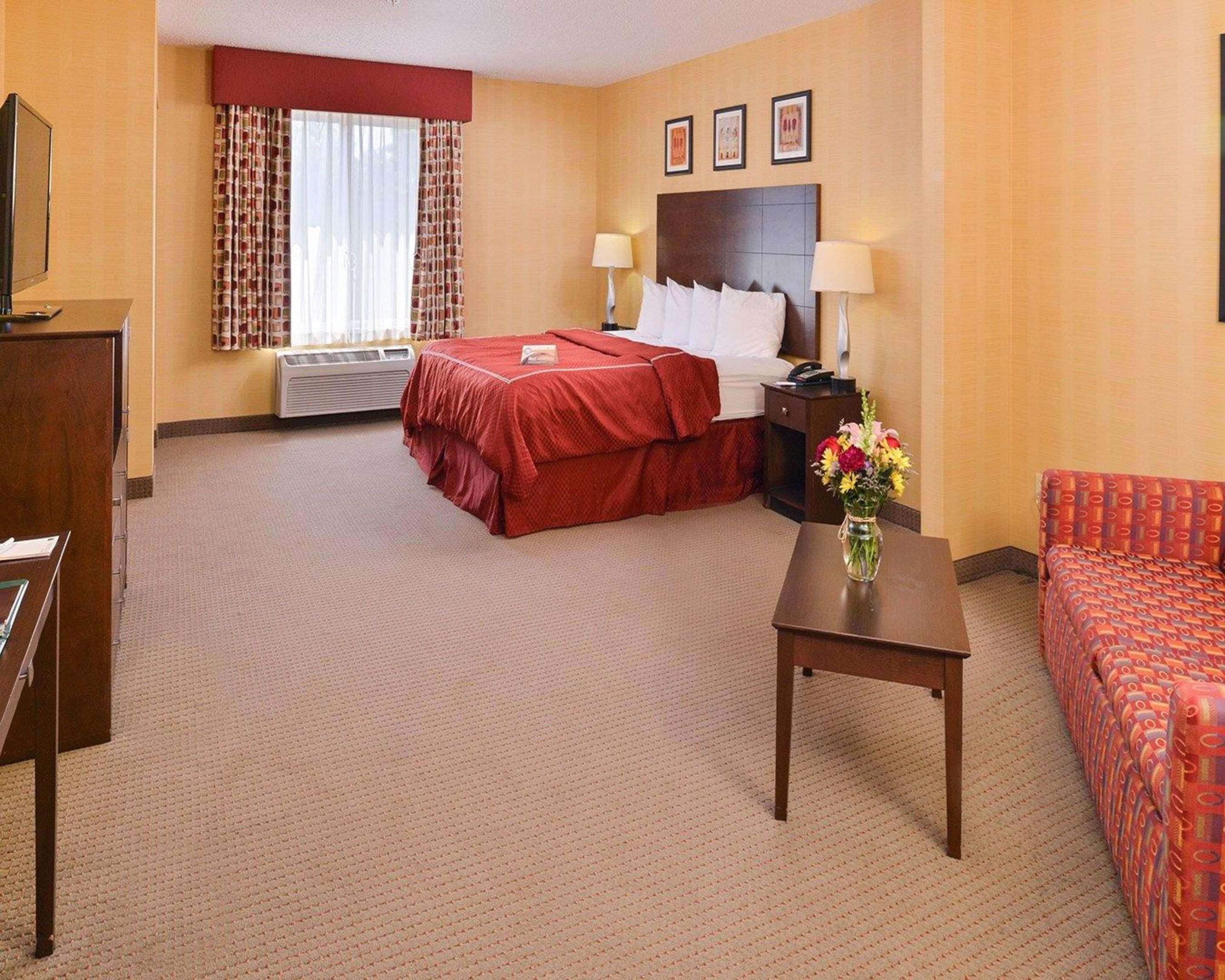 Quality Suites Stratford Exterior foto