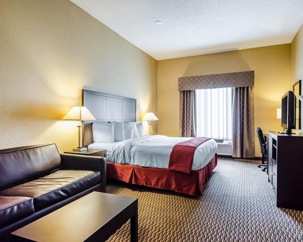 Quality Suites Stratford Exterior foto